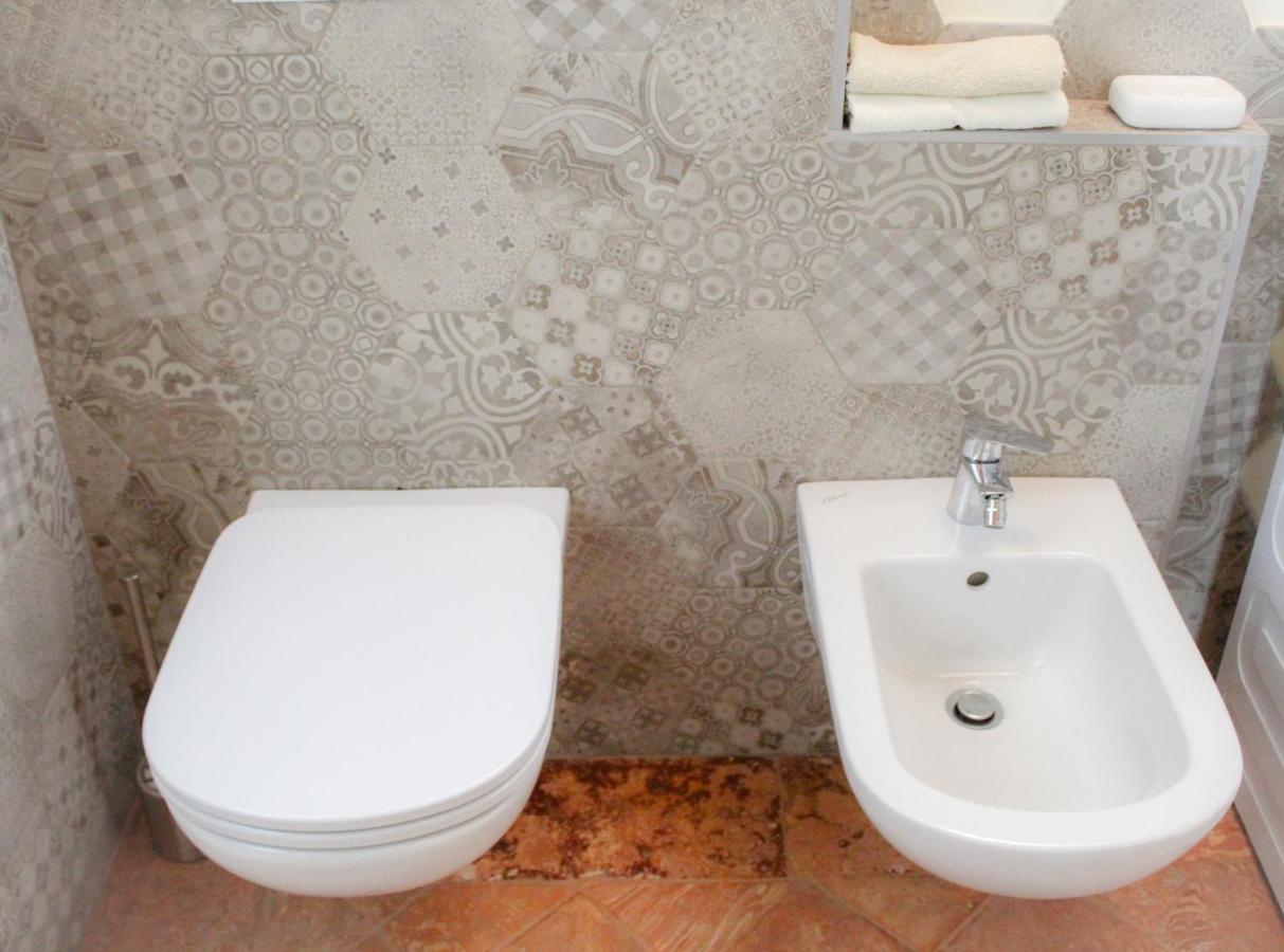 דירות Stazzona Residenza Castellum מראה חיצוני תמונה